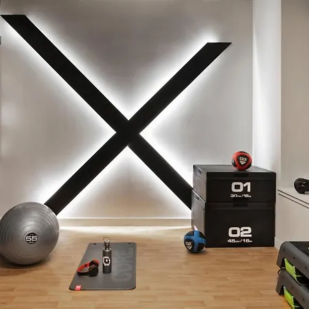 Moxy Lille City-3